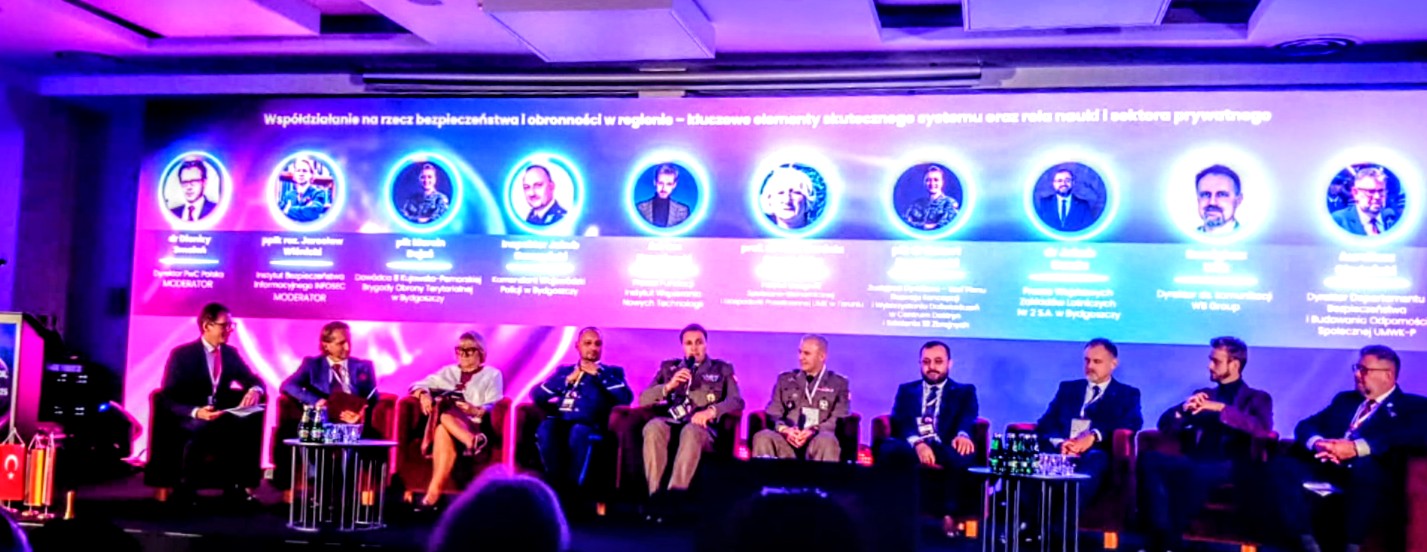 Fundacja Instytut Bezpieczeństwa Informacyjnego INFOSEC na Kujawsko-Pomorskim Forum Innowacji, Nauki, Biznesu i Samorządu 2025! – zdjęcie 2