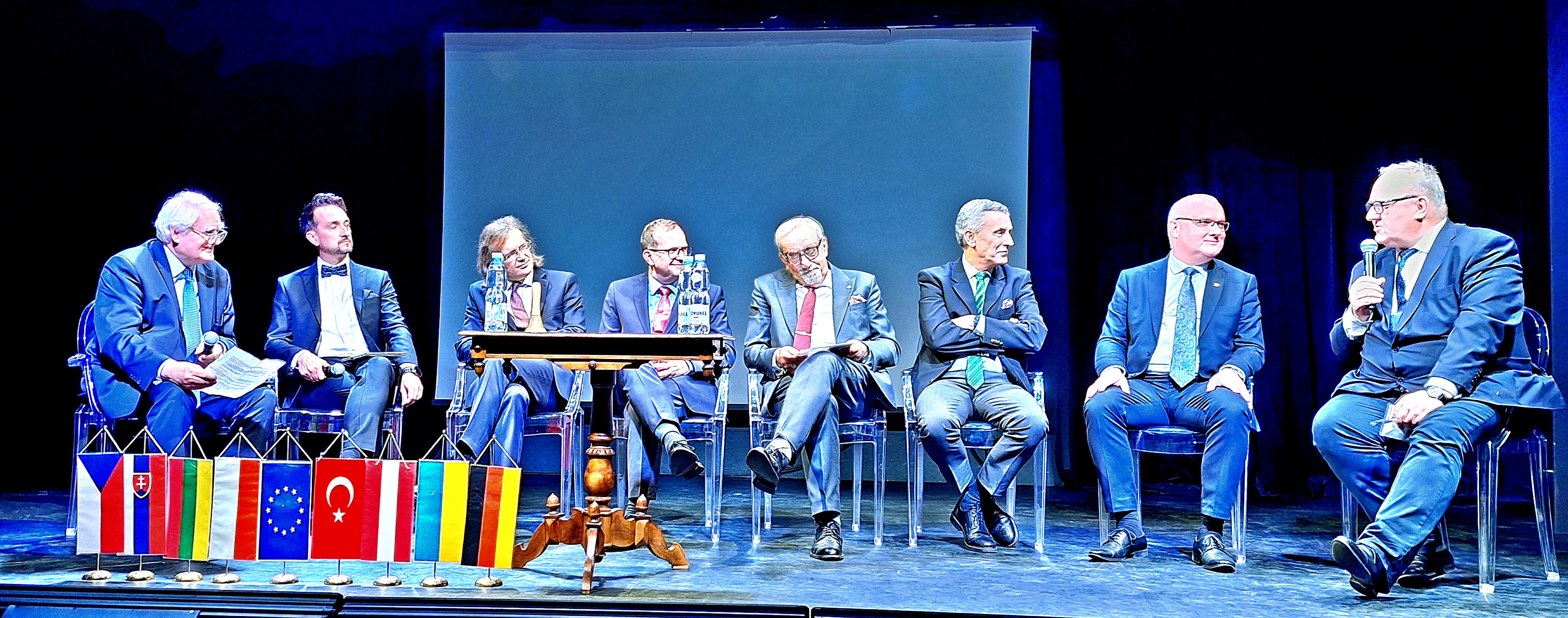 Fundacja Instytut Bezpieczeństwa Informacyjnego INFOSEC na Kujawsko-Pomorskim Forum Innowacji, Nauki, Biznesu i Samorządu 2025! – zdjęcie 3