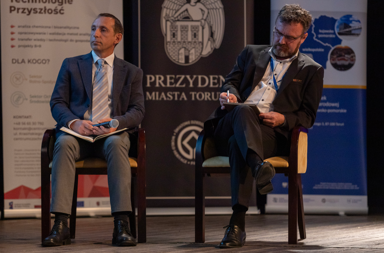 Fundacja Instytut Bezpieczeństwa Informacyjnego inicjatorem i głównym organizatorem II Forum Bezpieczeństwa i Przemysłu Obronnego