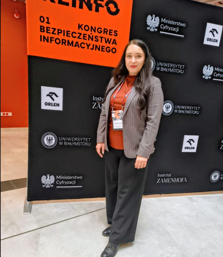 Wspólnie przeciw dezinformacji – udział Fundacji INFOSEC w Kongresie REINFO
